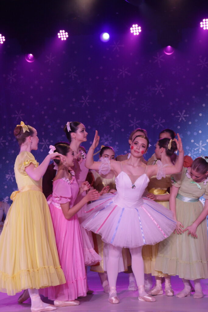 nutcracker,classical ballet,performing arts